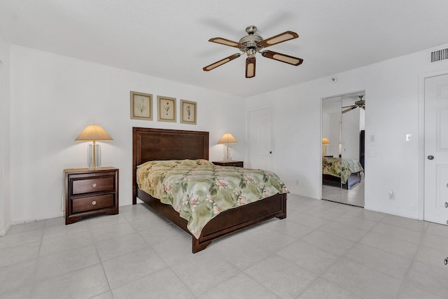 bedroom featuring ceiling fan