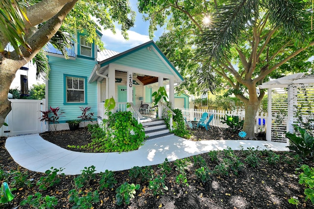 view of front of house featuring covered porch