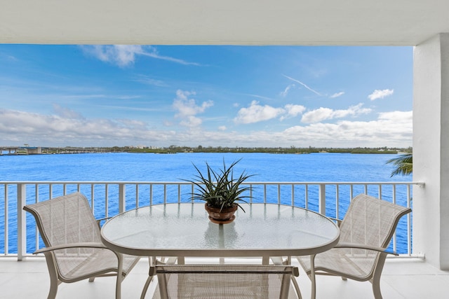 2784 S Ocean Blvd Unit 302, Palm Beach FL, 33480, 3 bedrooms, 2.5 baths condo for sale