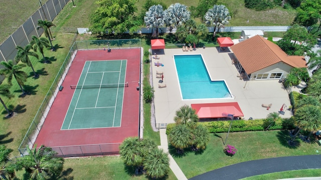 birds eye view of property