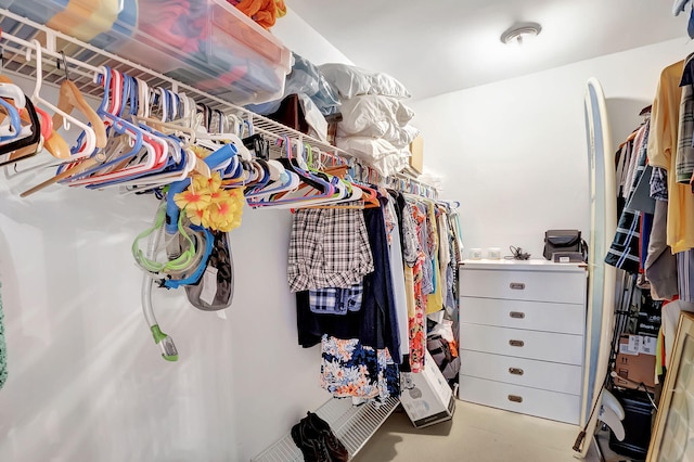 view of walk in closet