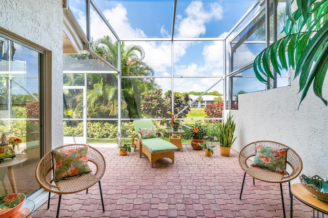 view of sunroom / solarium