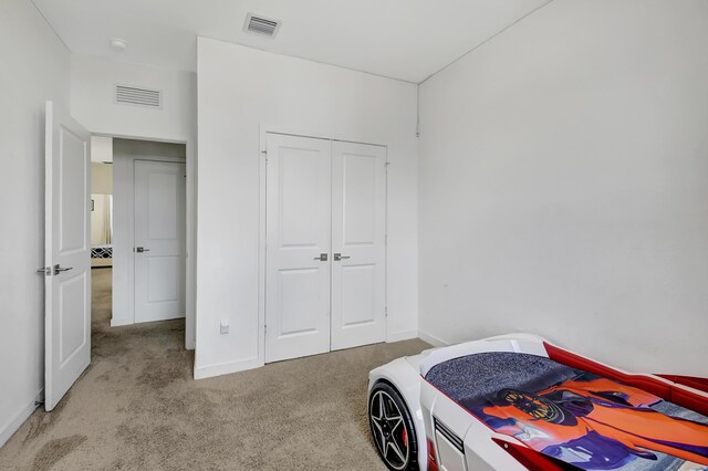 bedroom with carpet