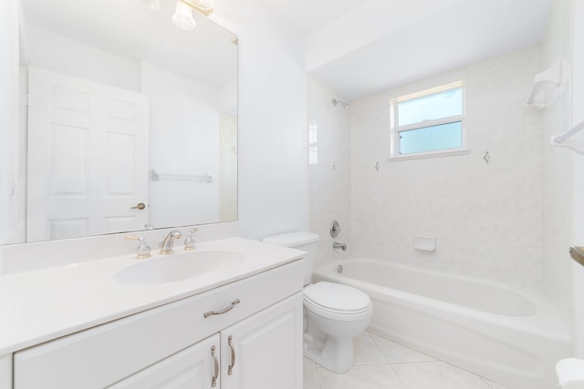 full bathroom featuring tile patterned floors, vanity, toilet, and tiled shower / bath