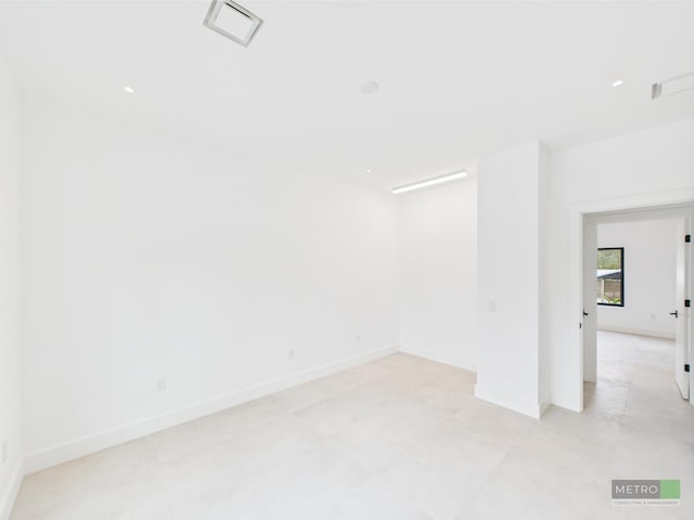13613 157th Ct N, Jupiter, FL 33478 - empty room featuring baseboards and recessed lighting