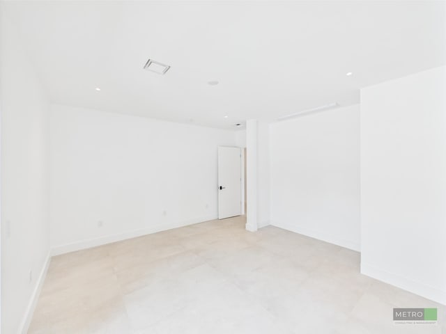 13613 157th Ct N, Jupiter, FL 33478 - empty room featuring baseboards