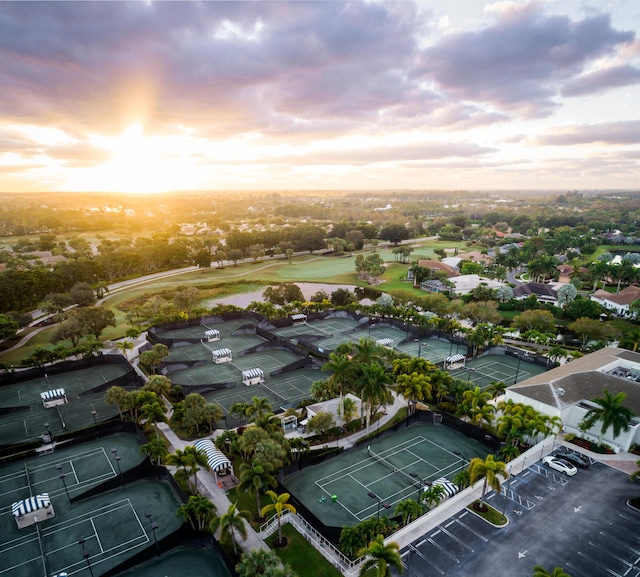 view of aerial view at dusk