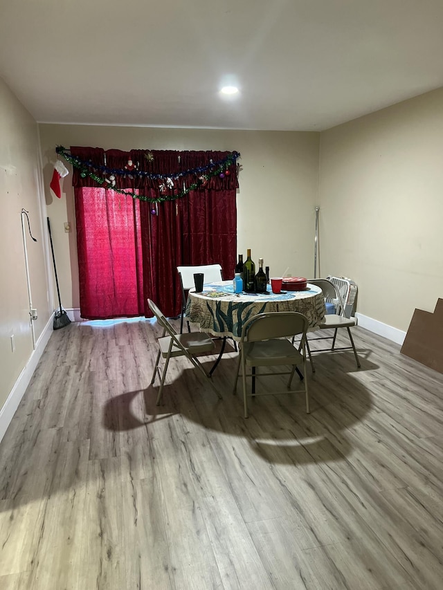 dining area featuring light hardwood / wood-style floors