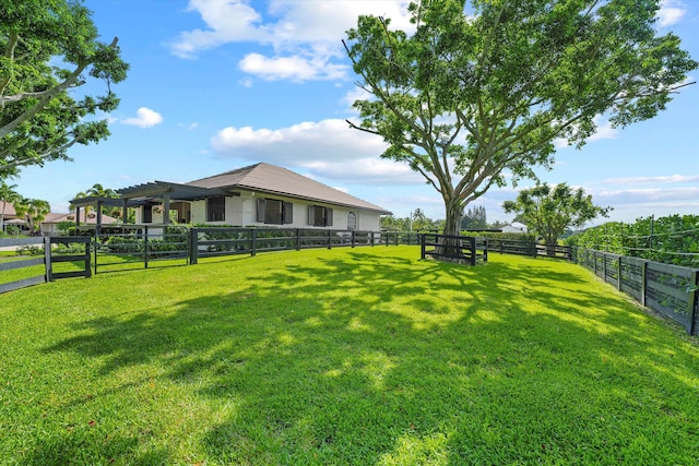 view of yard featuring a pergola