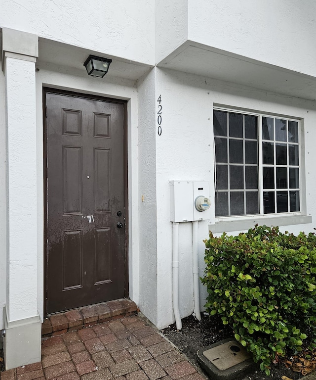 view of entrance to property