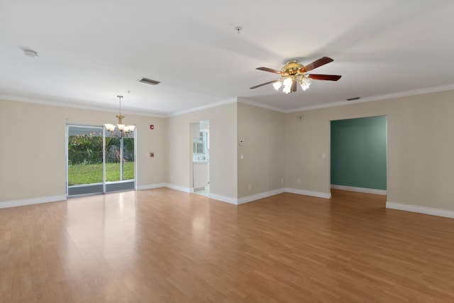 spare room with ceiling fan with notable chandelier, light wood-type flooring, and crown molding