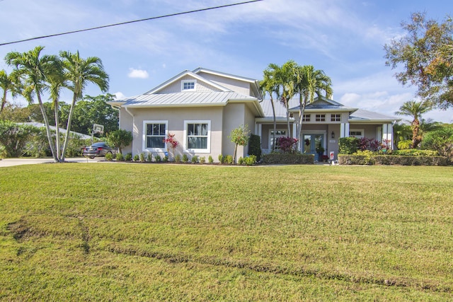 view of front of property with a front lawn