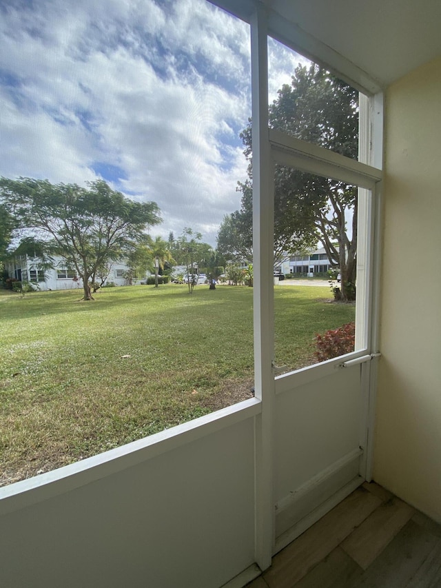 view of unfurnished sunroom