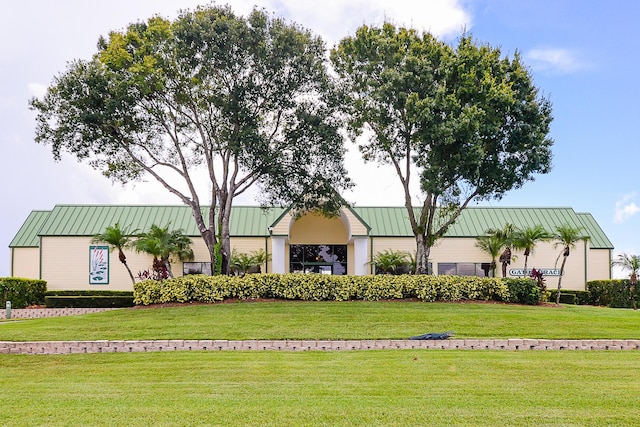 view of building exterior