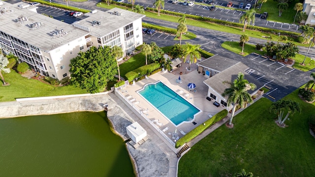 bird's eye view featuring a water view