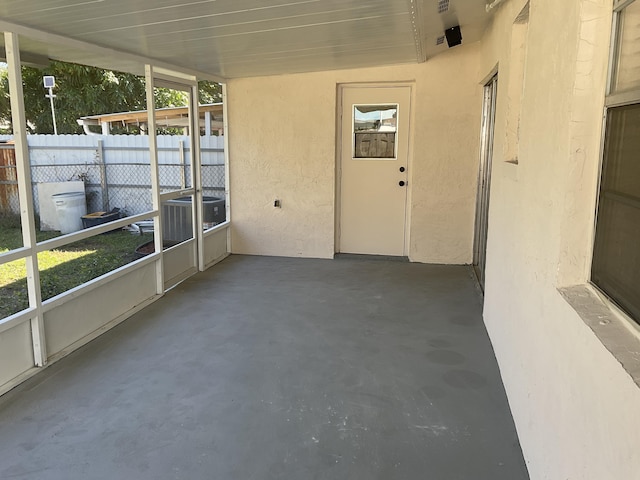 view of unfurnished sunroom