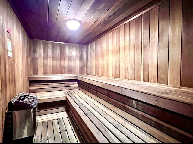 view of sauna / steam room