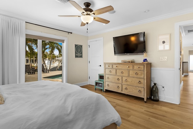 bedroom with crown molding, access to outside, light hardwood / wood-style floors, and ceiling fan