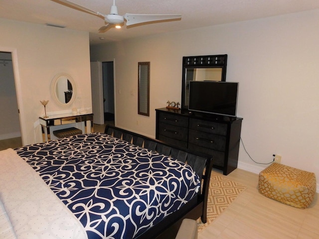 bedroom featuring ceiling fan