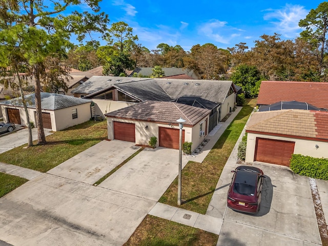 view of front of property with a front yard