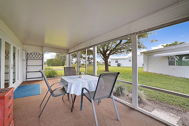 view of sunroom / solarium