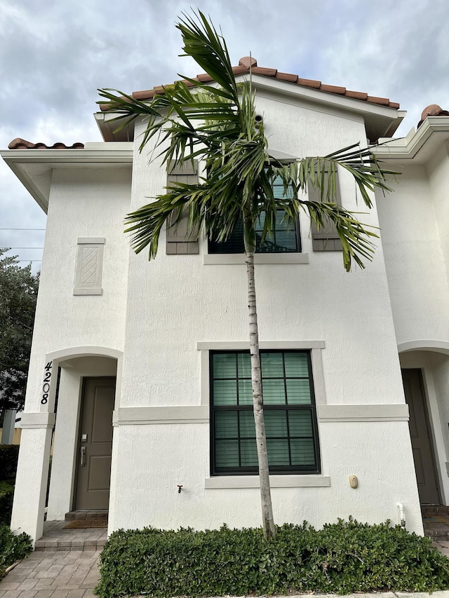 view of front of home