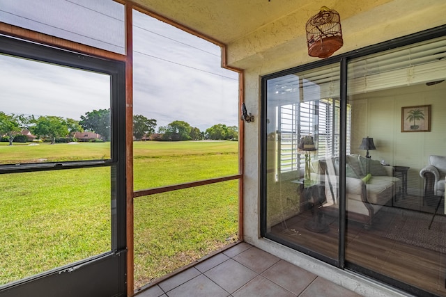 view of sunroom / solarium