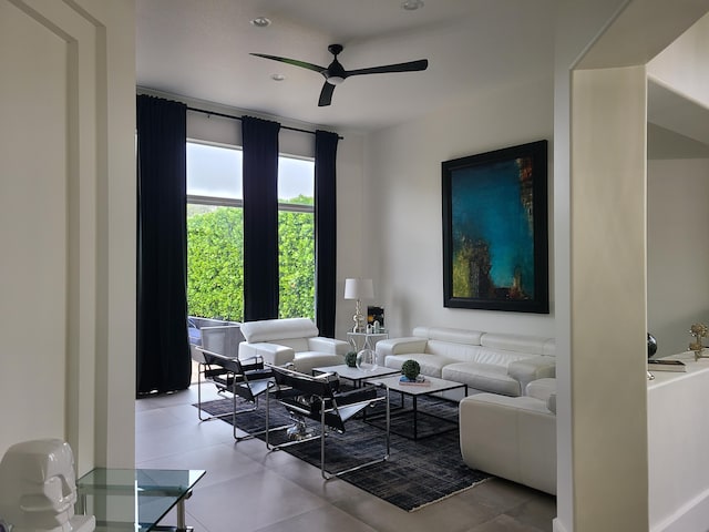 living room featuring recessed lighting and ceiling fan