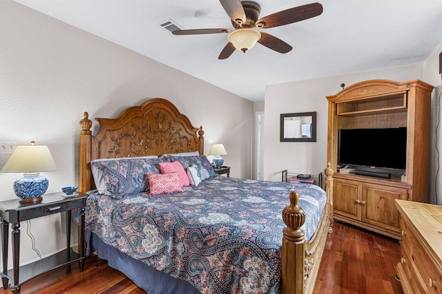 bedroom featuring dark wood-type flooring and ceiling fan