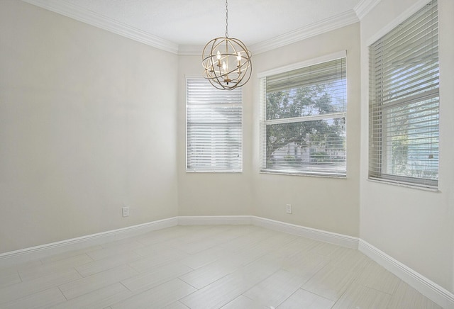 spare room featuring crown molding and an inviting chandelier