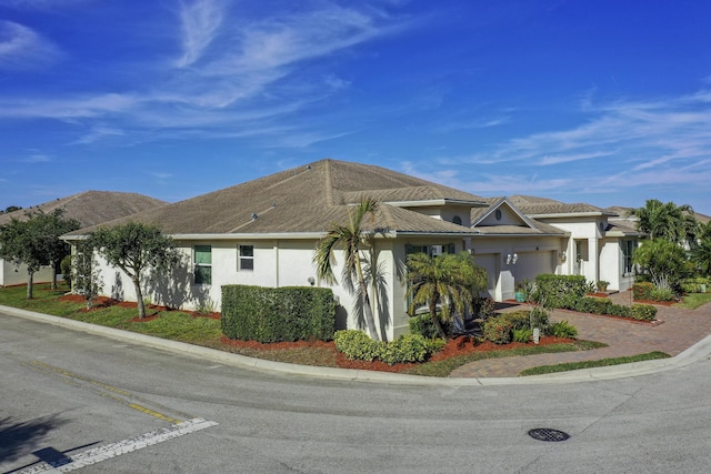 view of front of house featuring a garage