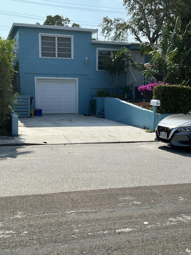 view of front of house featuring a garage