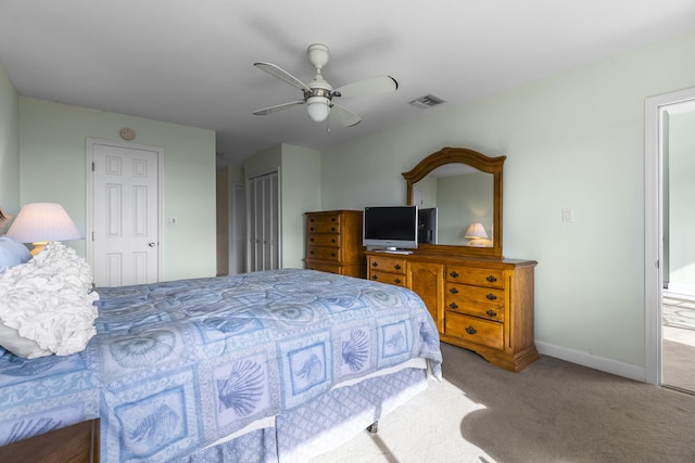 bedroom with carpet flooring and ceiling fan