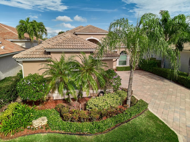 view of mediterranean / spanish home