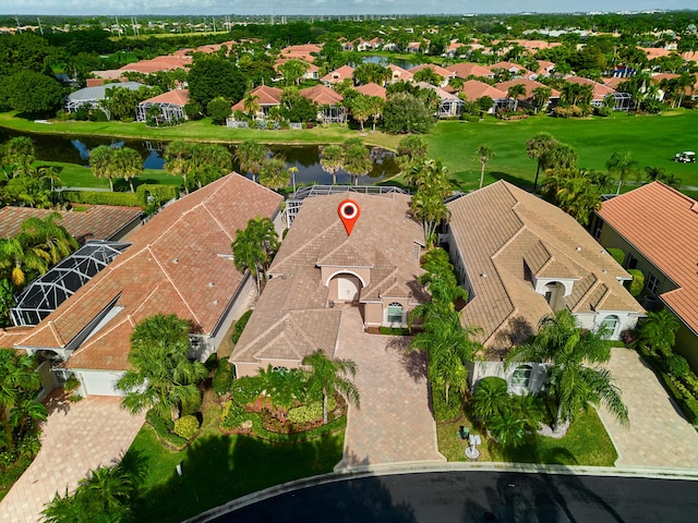 bird's eye view featuring a water view