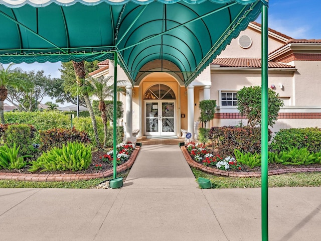 view of entrance to property