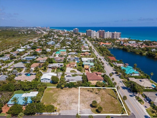 401 Olympus Dr, Juno Beach, FL 33408