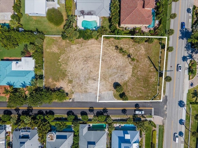 401 Olympus Dr, Juno Beach, FL 33408