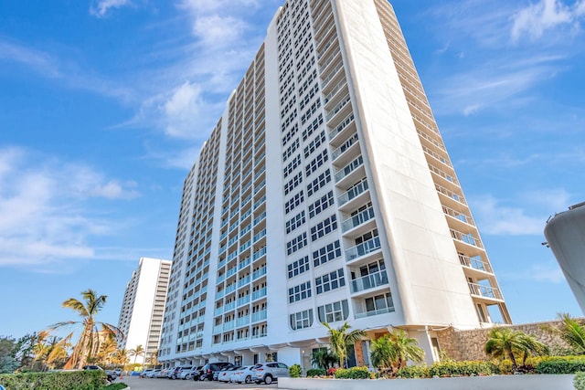 view of building exterior