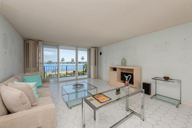 Listing photo 3 for 1701 S Flagler Dr Unit 408, West Palm Beach FL 33401