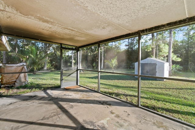 view of unfurnished sunroom