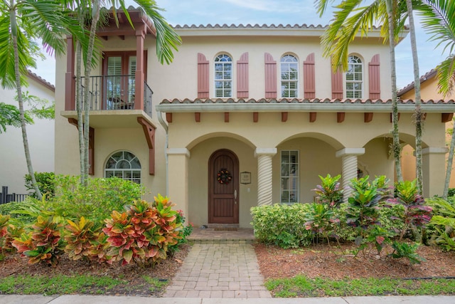 view of mediterranean / spanish house