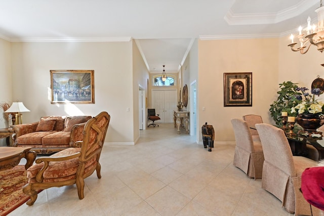 living room featuring light tile patterned floors, crown molding, and a notable chandelier