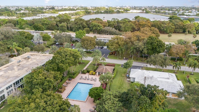 bird's eye view featuring a water view