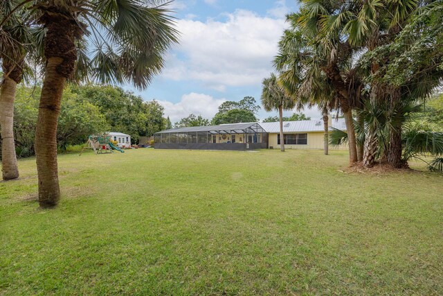 single story home featuring a garage