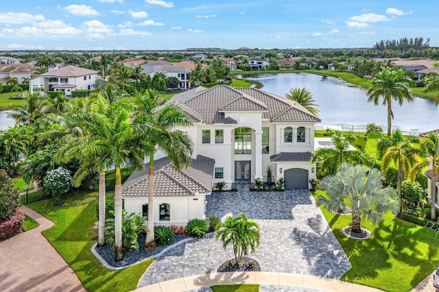 bird's eye view with a water view