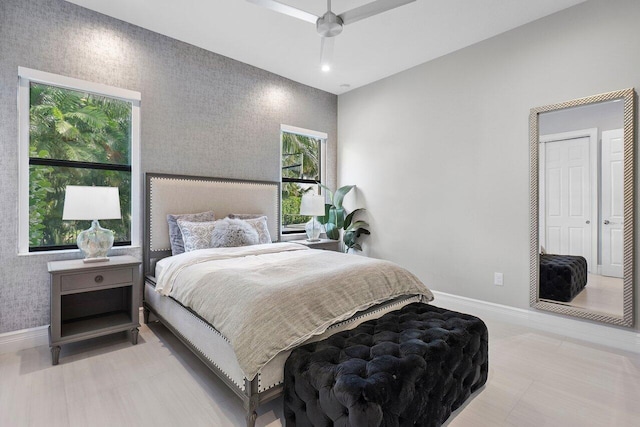 bedroom featuring ceiling fan