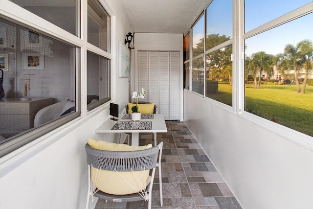 view of sunroom / solarium