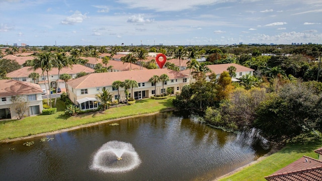 bird's eye view featuring a water view