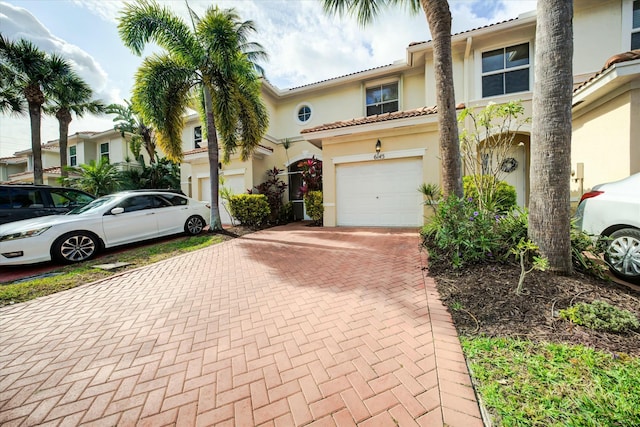 view of front of house with a garage